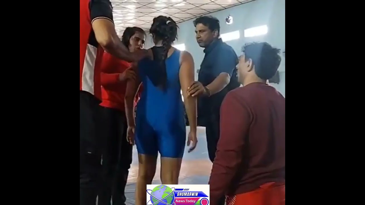 मंडी में चल रही आल इंडिया सिविल सर्विस रेसलिंग में देखिए महिलाओं के आज के मुकाबले।
