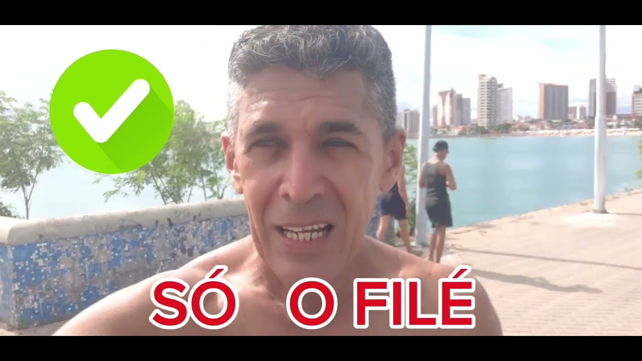 HOMENS LINDOS NA PRAIA