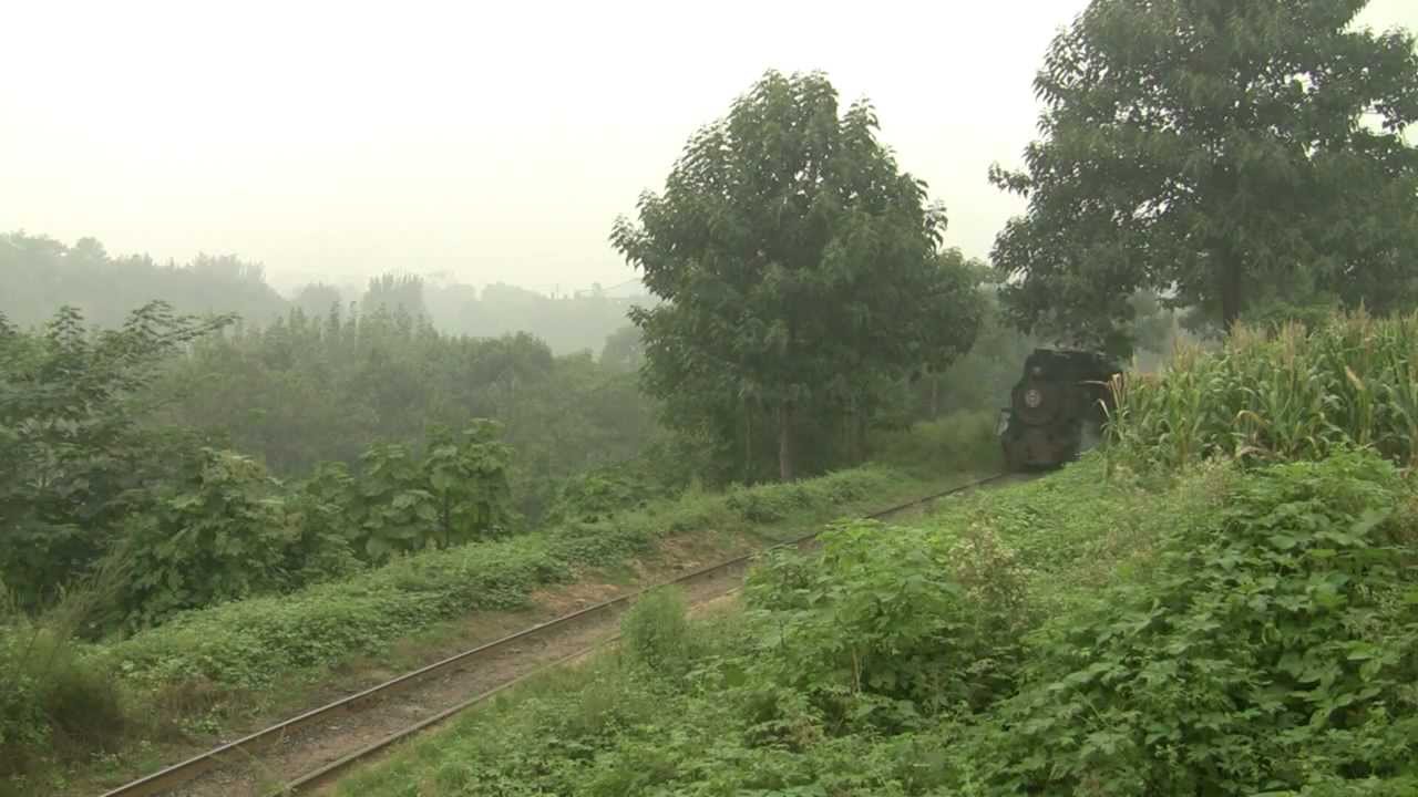 Xingyang brickworks railway in the rain! (Part 1) (HD)