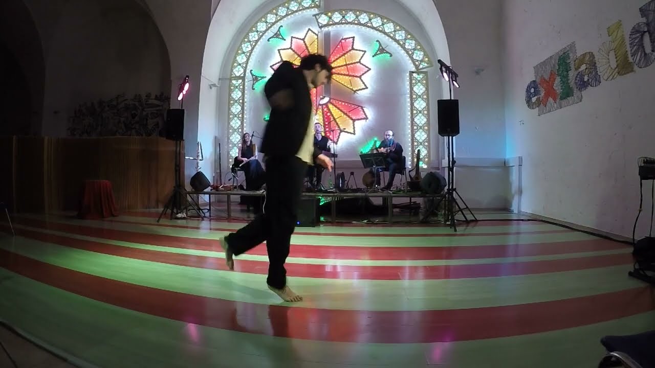 Pizzica di San Vito - La Cantiga de la Serena feat. Andrea De Siena e Vincenzo Gagliani