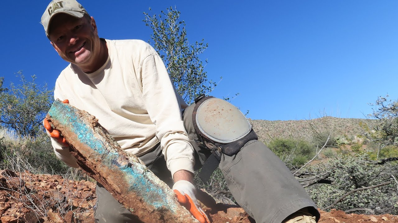 The Hunt For Arizona Gold Nuggets & Prospecting With Metal Detectors