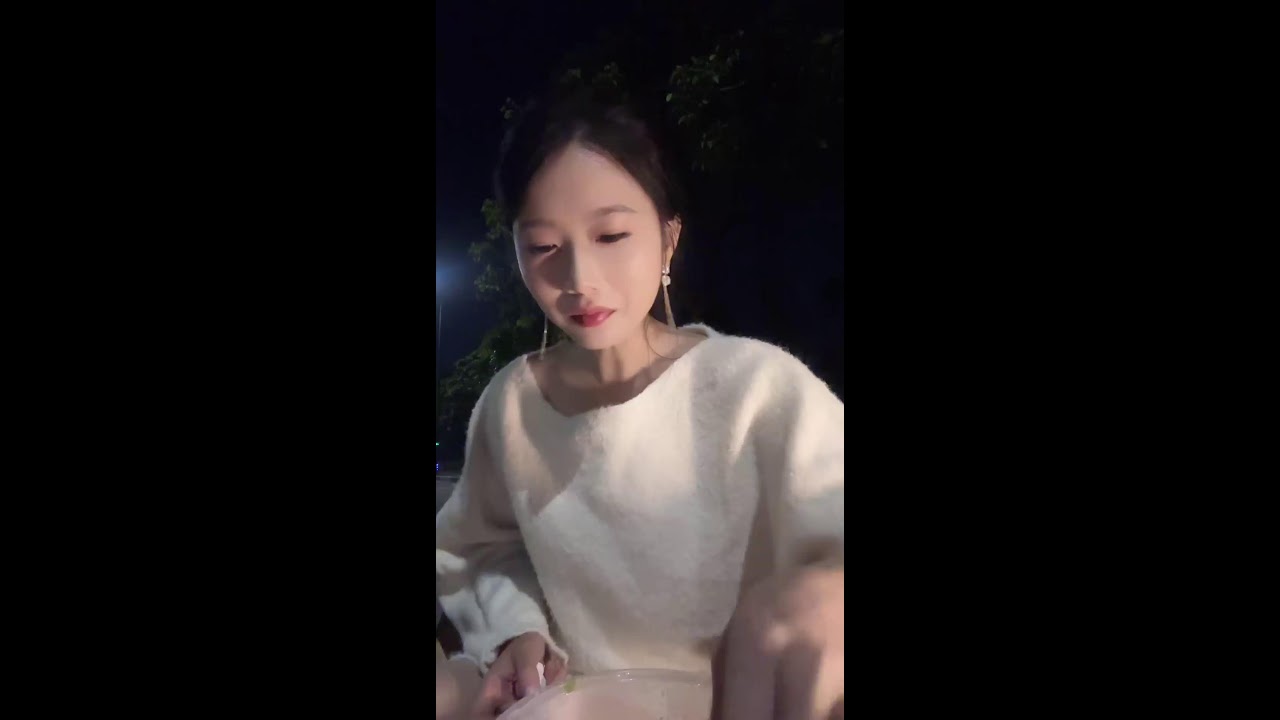滢滢Diar直播