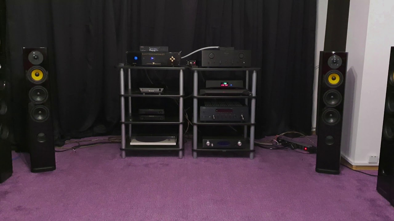 Topping Electrocompaniet and Davis Acoustics