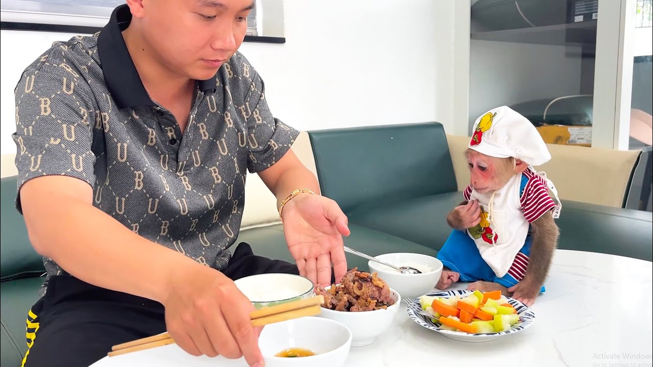 This Reaction Is Priceless… Dad Surprises CUBIS with His Favorite Food