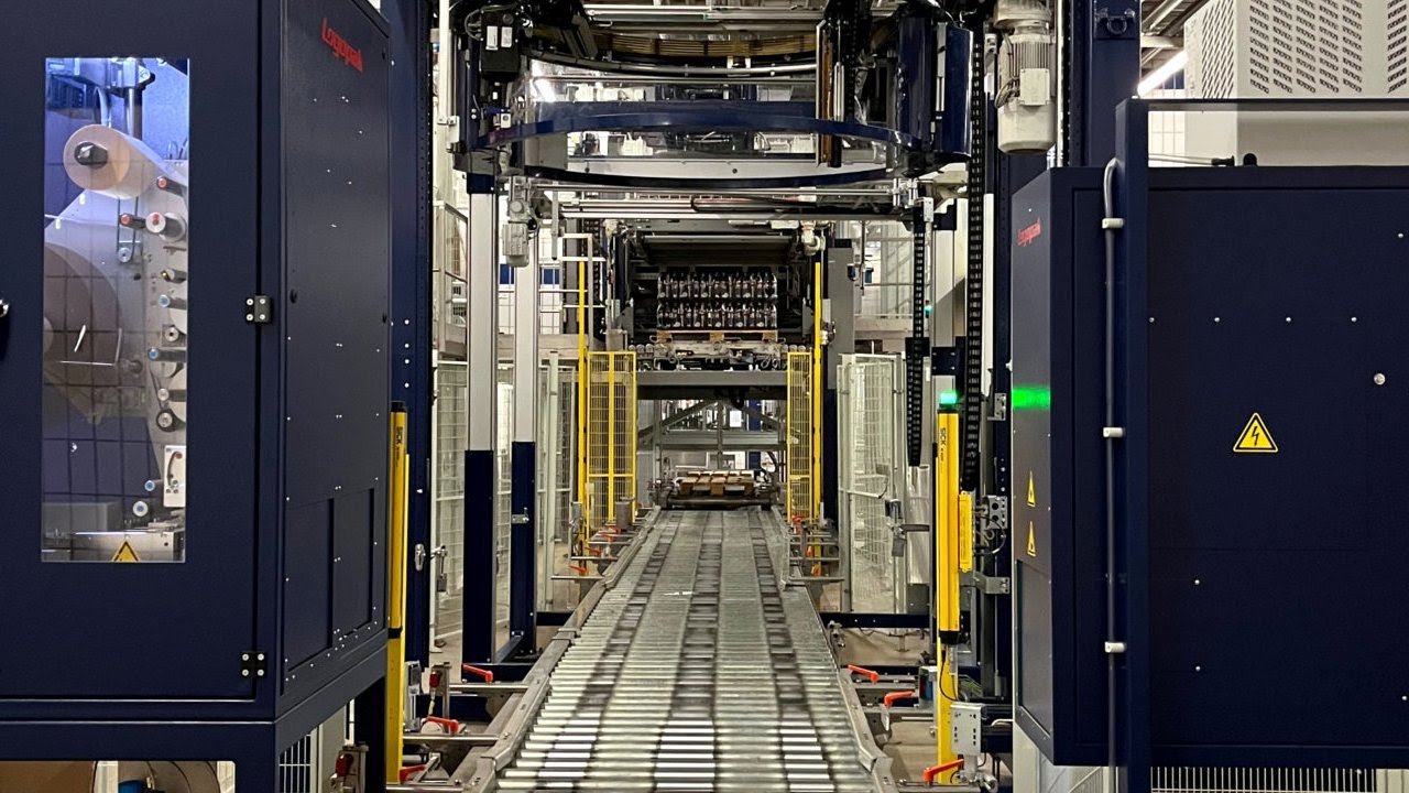 Haloila Octopus Pallet Wrapper (2015) | BEVMAQ