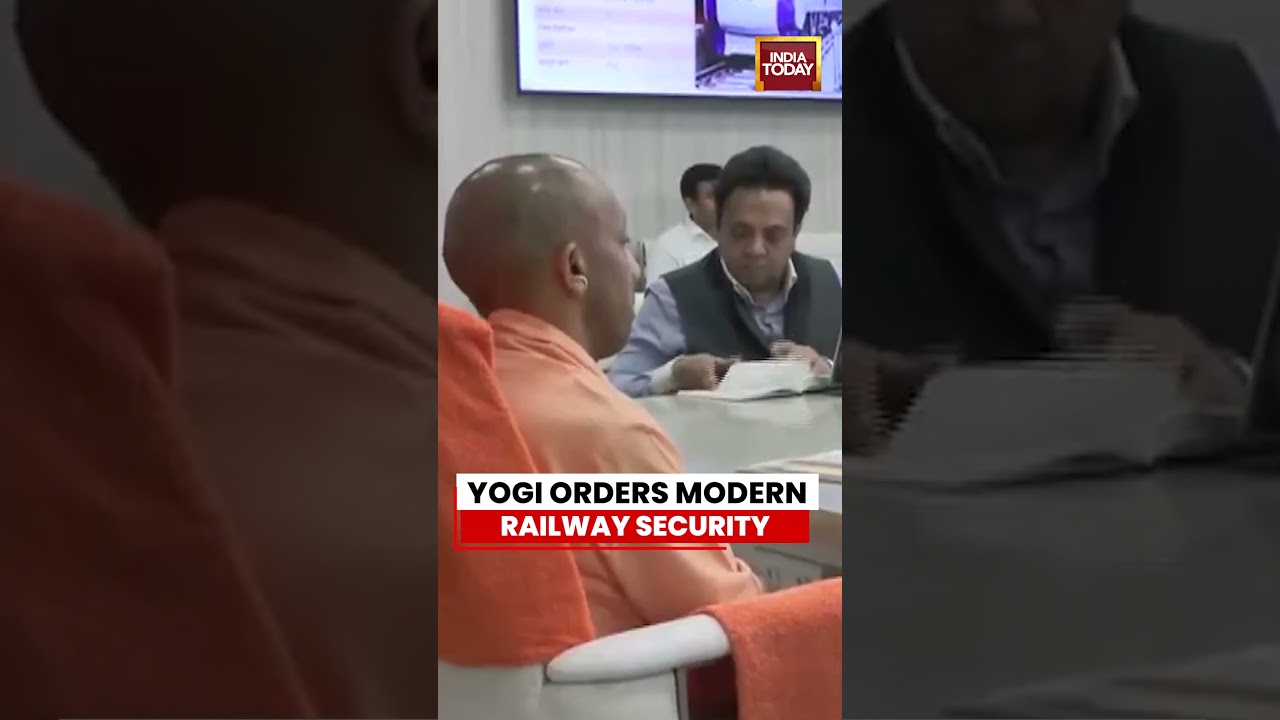 CM Yogi Reviews GRP Functioning, Orders Modern Tech-Driven Railway Security System in Uttar Pradesh