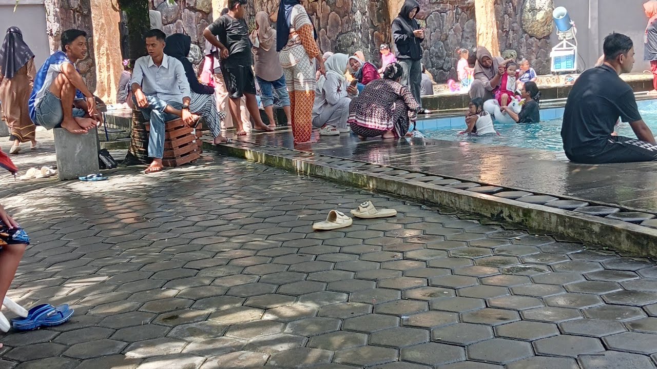 Biduan Cikatomas 