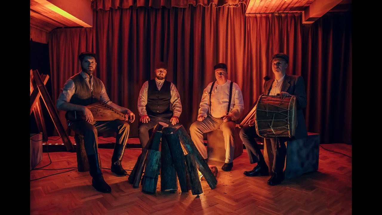 Folkloras kopas “Vilkači” koncerts “Dziesmas un ugunskurs”