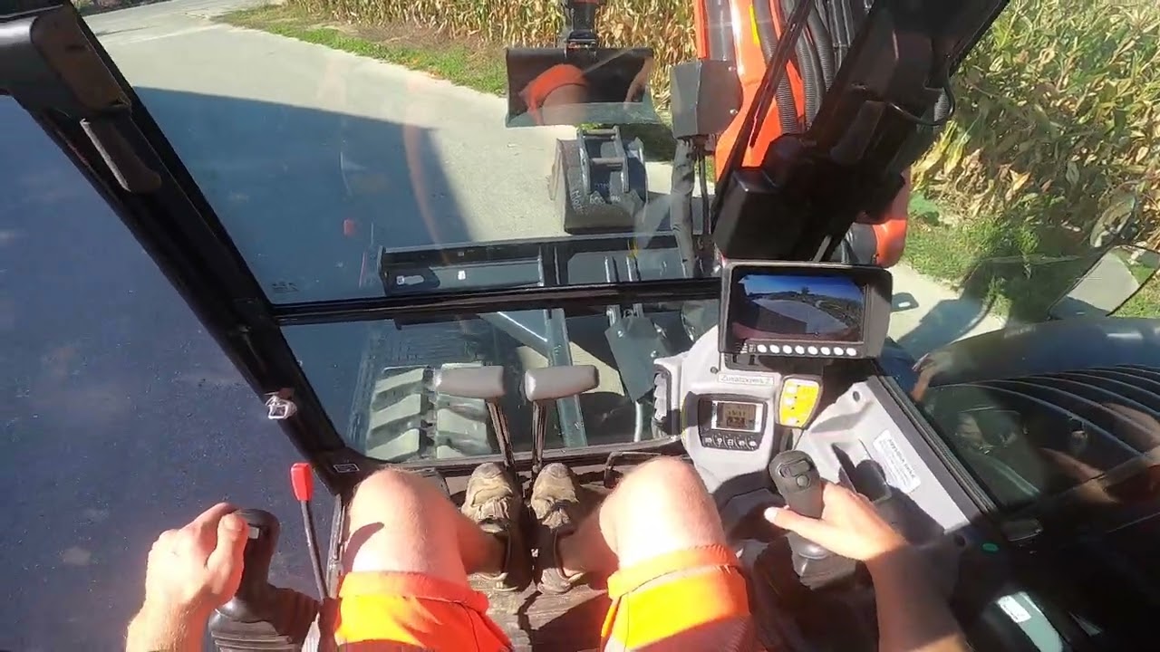 Kubota KX080