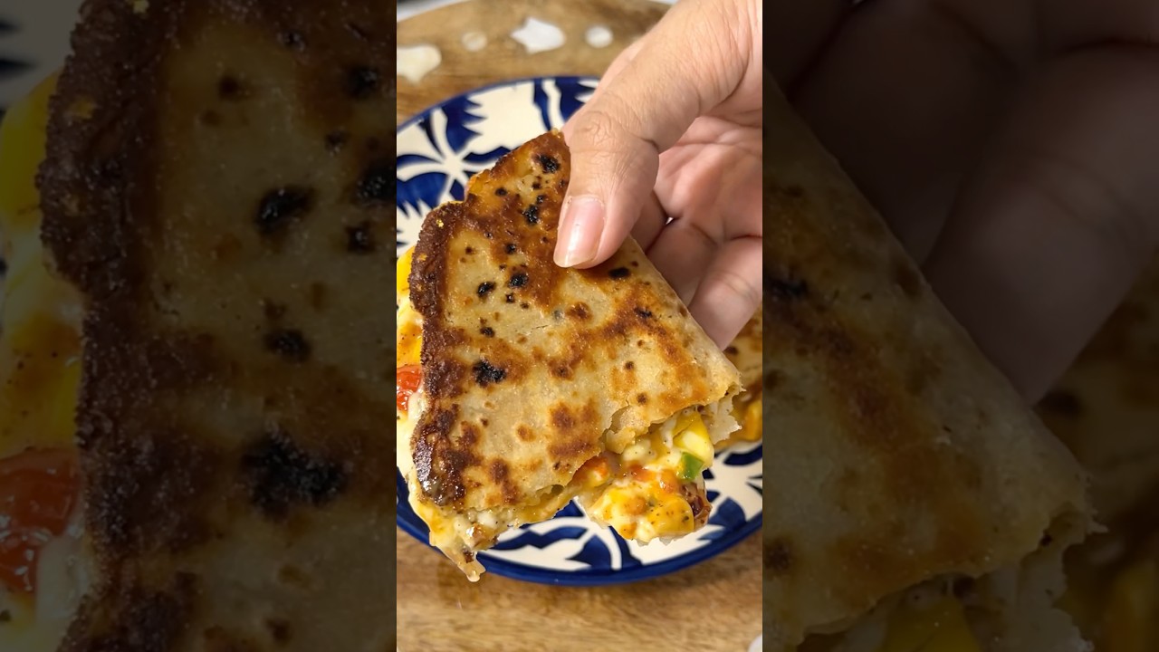 Leftover roti quesadillas #roti #leftoverrotirecipe @kraviings