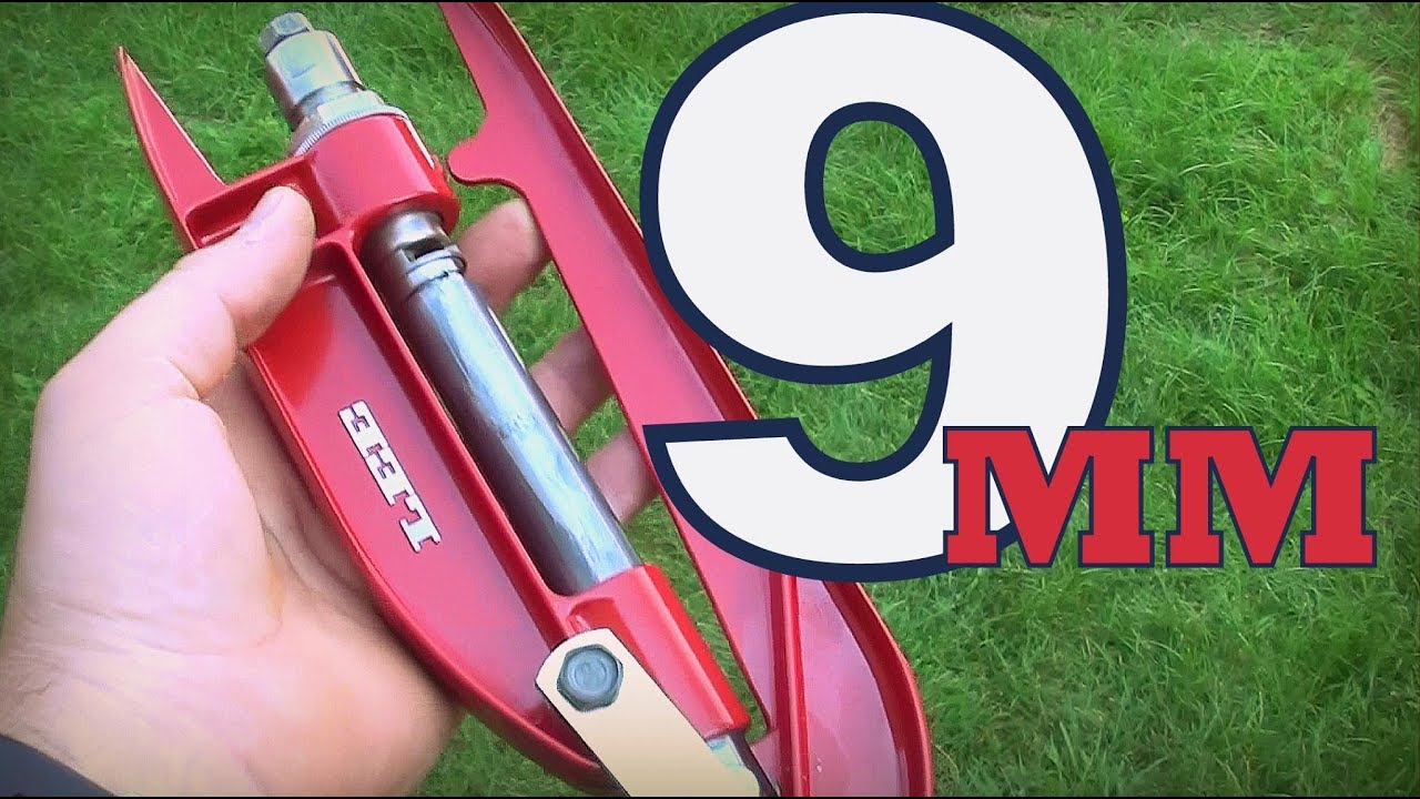 Portable Outdoor Reloading Kit - Lee Hand Press