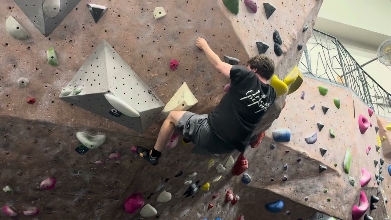 Bouldering: Pink1 Route (V4) - Earth Treks/Movement Rockville