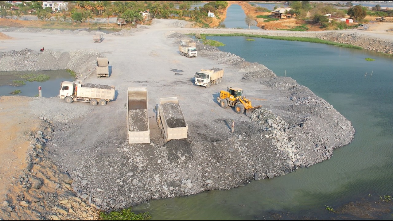 Wonderful Project With Heavy Wheel Loader SDLG Pushing Stone And Dump Trucks Loading Stone