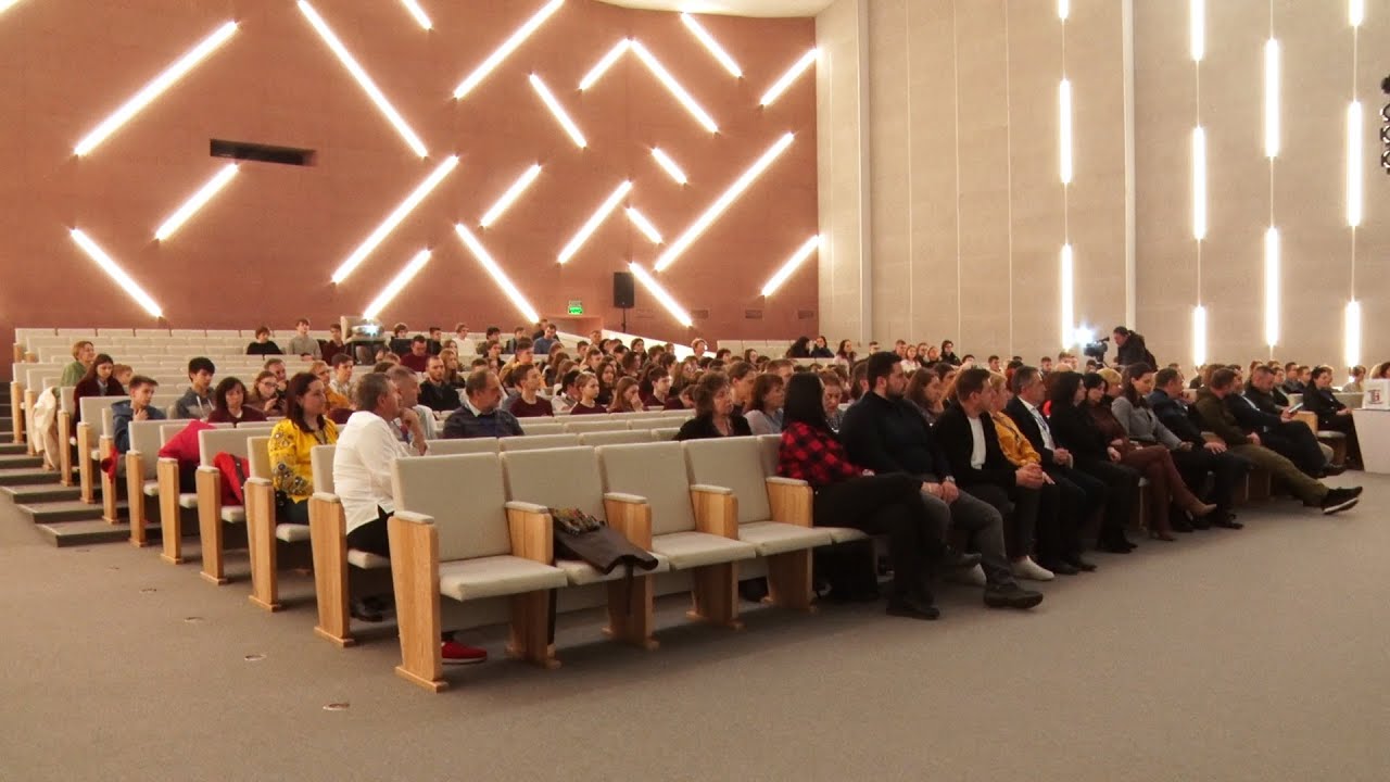 Першість із математики: в Ужгороді стартував 4 етап Всеукраїнської учнівської олімпіади