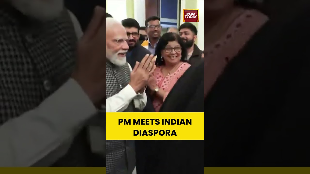 PM Modi in Israel: Prime Minister Narendra Modi Meets Indian Diaspora In Israel | Tel Aviv