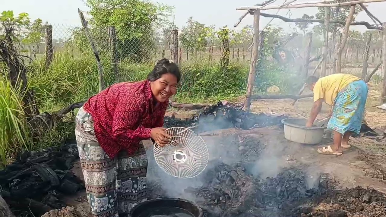 បន្ទប់ទឹកបងនឿតខាងក្រោមត្រូវបានជាងធ្វើរួច