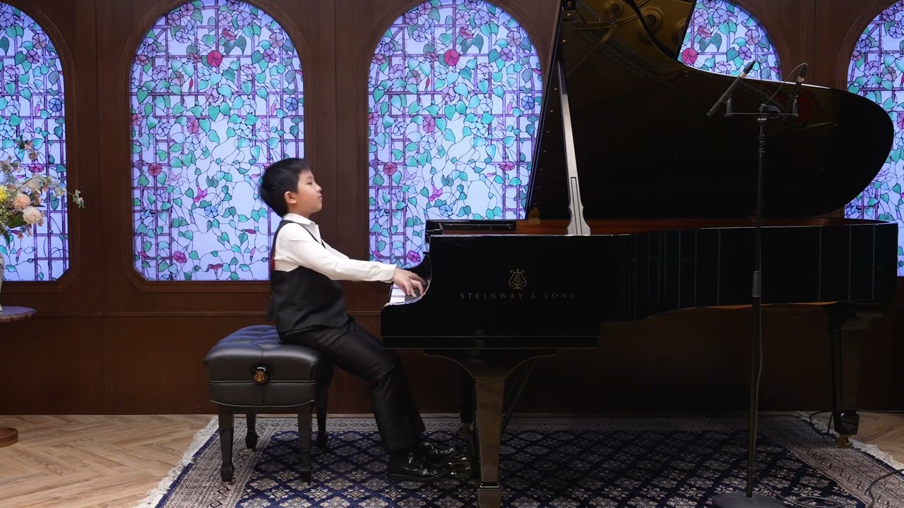 F. Chopin: Grand Valse brillante in E major, Op.18