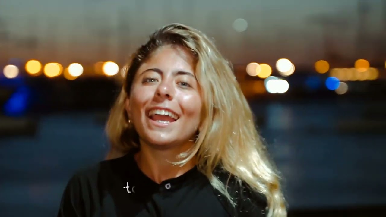 CLIP FAMILIA AVRIL