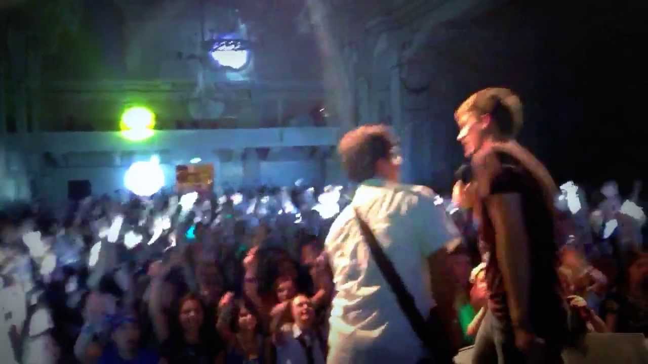 Harry and the Potters and Hank Green Melt LeakyCon London