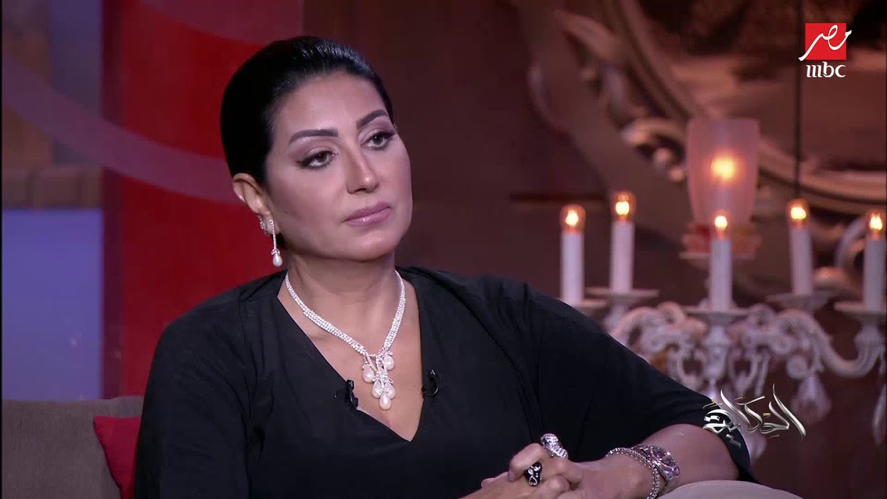 عمرو أديب: فيه فنانات صف أول مش موهوبين.. وفاء عامر: أكيد فيه بس العلاقات في الفن مش كل حاجة