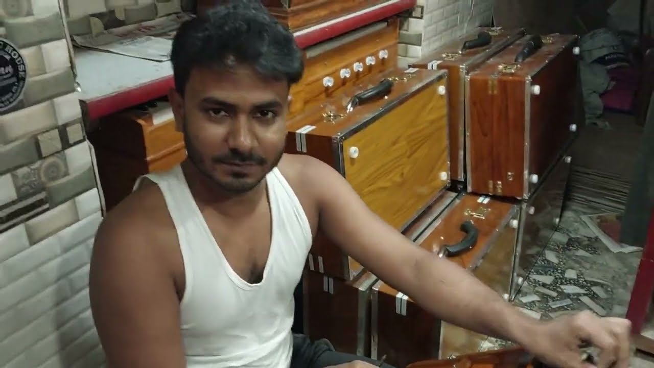 A different musical experience! Indian Music - Lal Bazar | Harmonium Makers at Kolkata