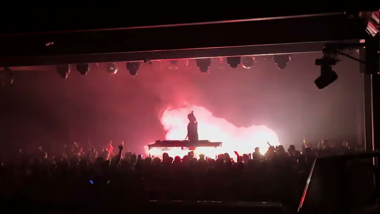 PEEKABOO @ Eyes Wide Open Tour - Commodore Ballroom Vancouver 2024