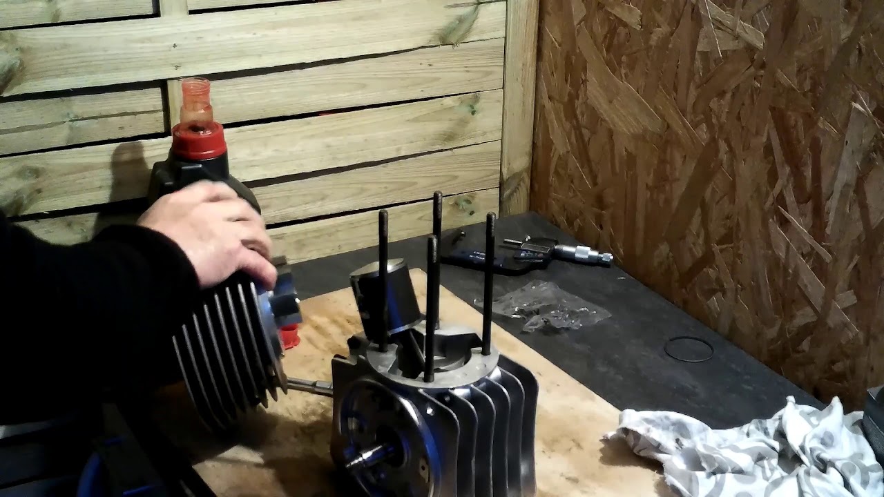Montage haut moteur karting 100cc MRC