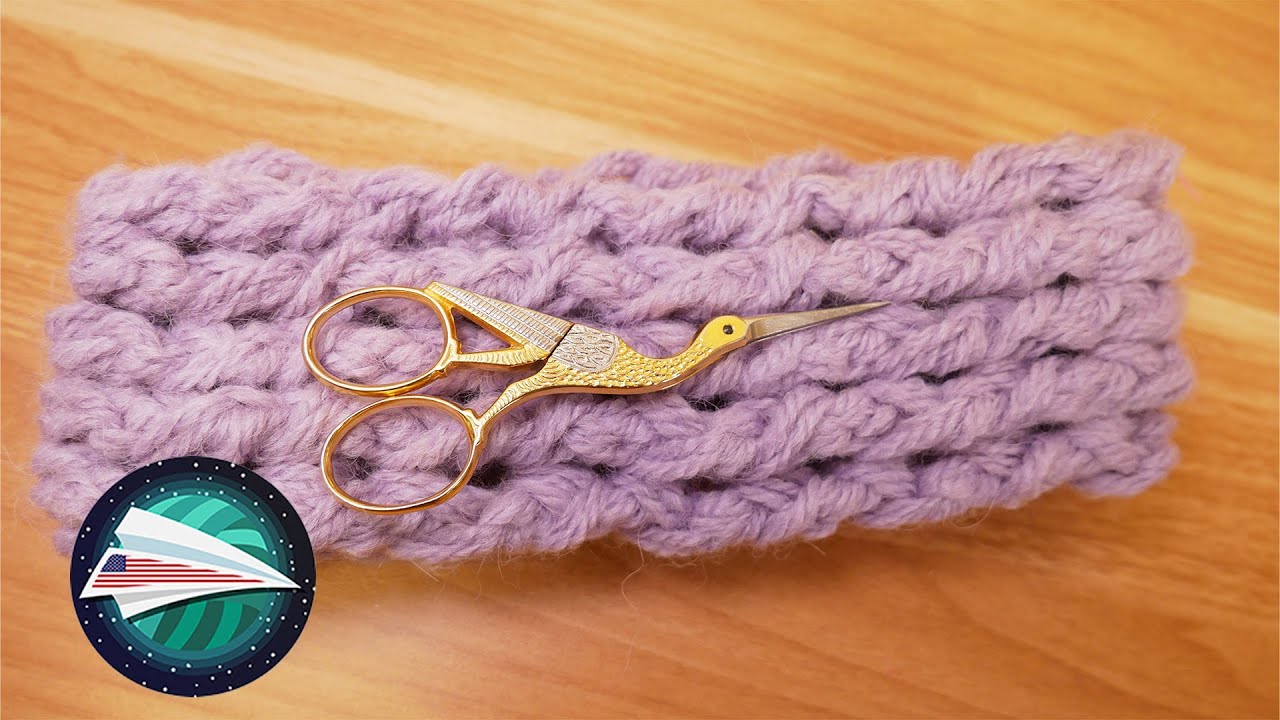 Crocheted Headband | XXL Yarn | Easy & Fast Winter Crochet Project