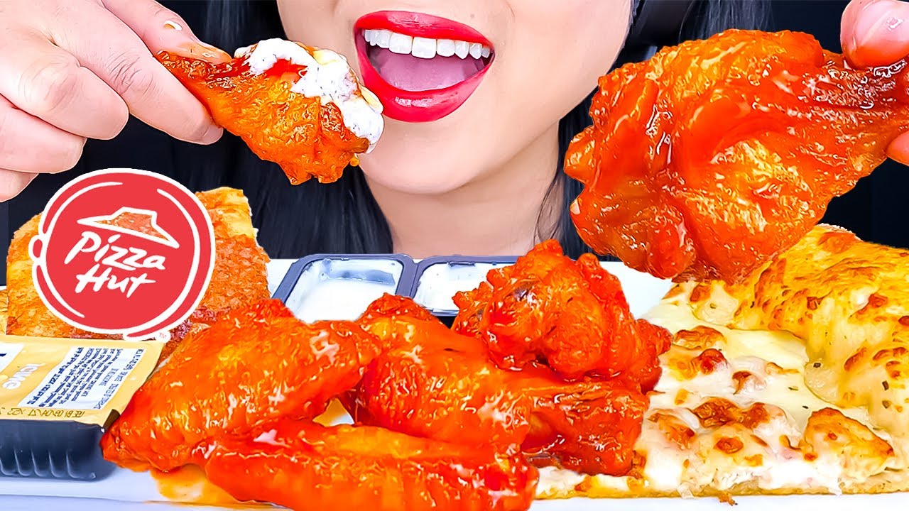 ASMR PIZZA HUT SAUCY BUFFALO WINGS & CHICKEN CEASER PIZZA MUKBANG 먹방 | EATING SHOW | ASMR Phan