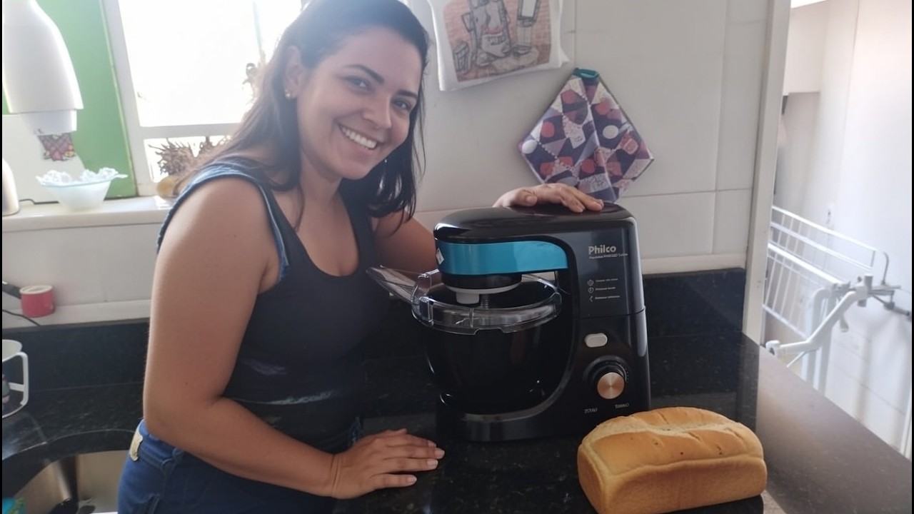 Batedeira planetária Philco PHP500 Turbo 700W - PÓS E CONTRAS