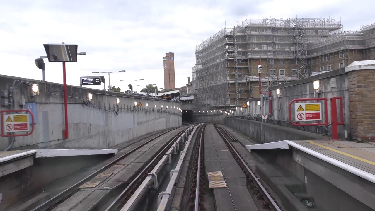DLR Disruption (Wrong Line Running)
