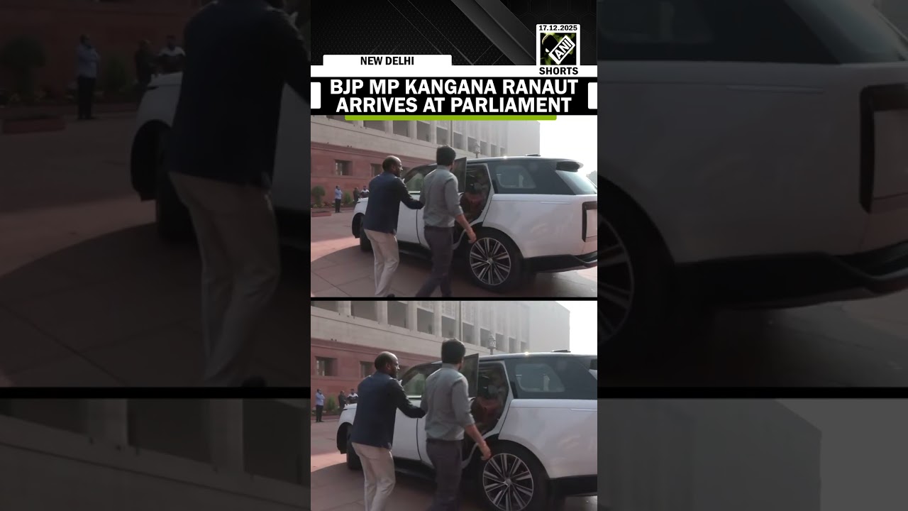Депутат от партии BJP Кангана Ранаут прибывает в парламент.