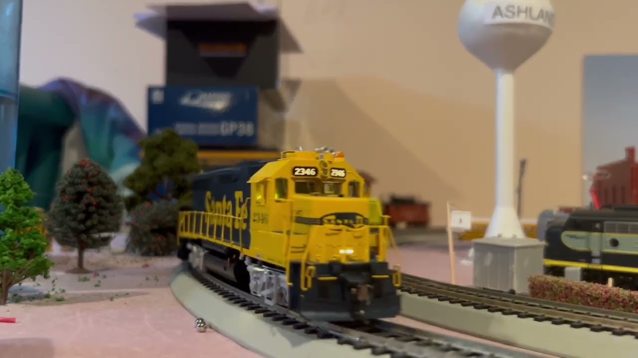 HO Trains 73 - Flatcars