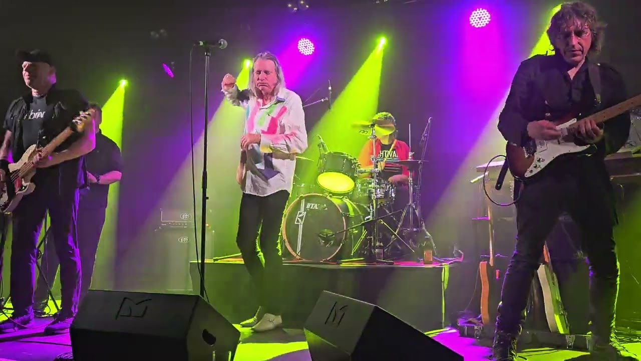 FEHLFARBEN - es geht voran live in Erfurt @ Kalif Storch 18.10.2024