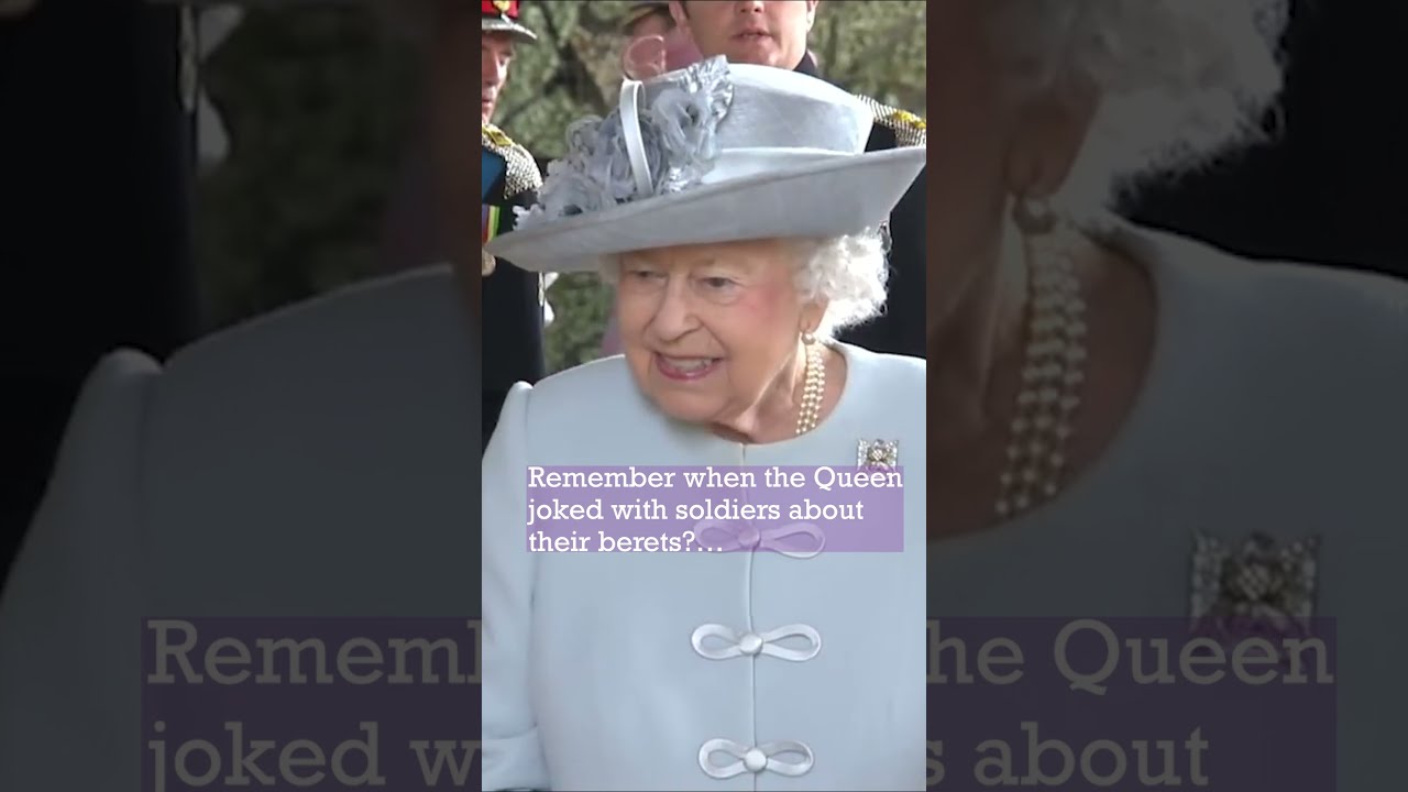 Помните, как королева смеялась над солдатами в Шотландии?