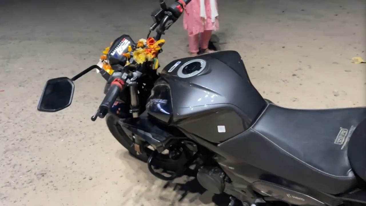 Hero Xtreme 125R First Ride Experience | New Bike Vlog