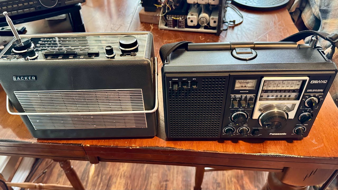 Hacker Helmsman vs Panasonic RF-2200