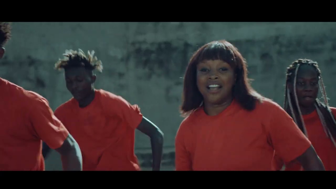 KEBARO FEAT BONAZA - RAMPER RAMPER (Clip officiel)