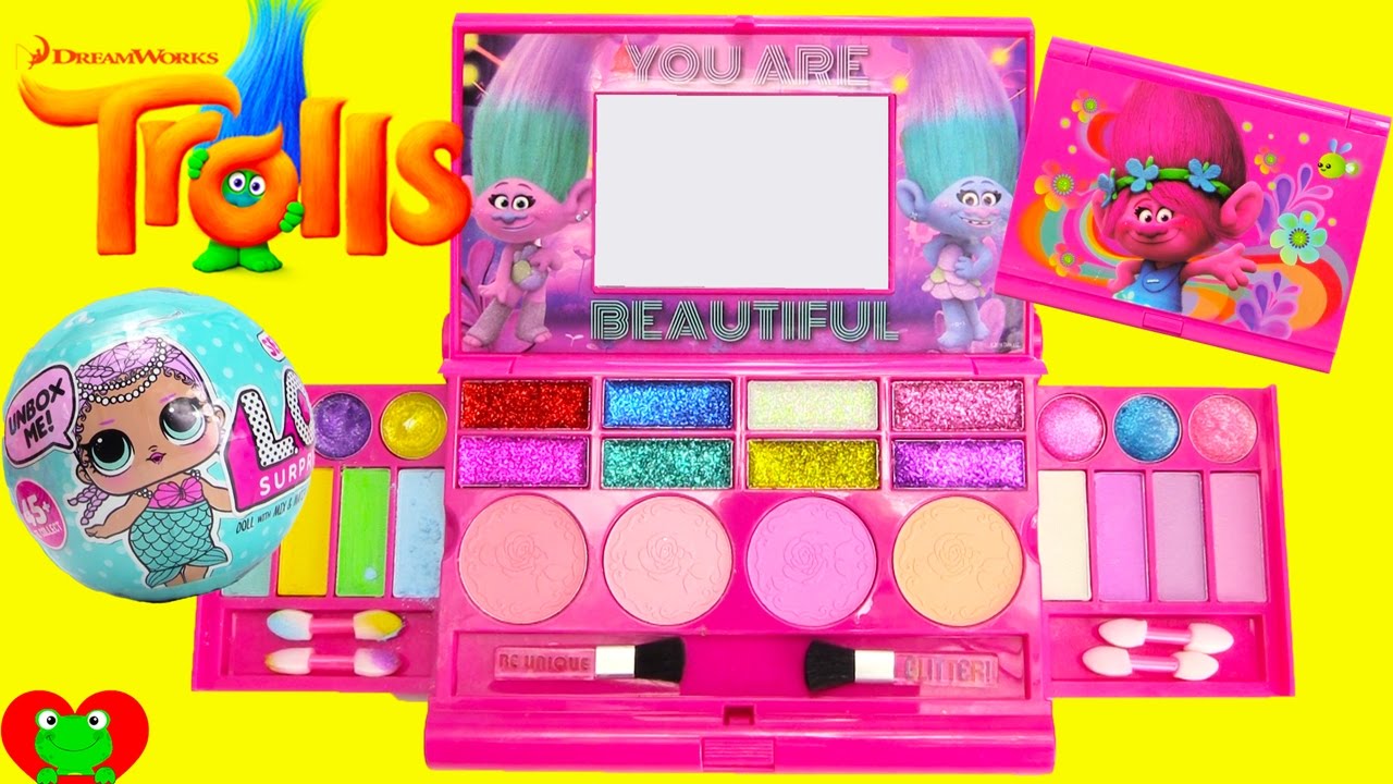 Trolls Poppy Glitter Glam Cosmetics Set with LOL Doll Surprises