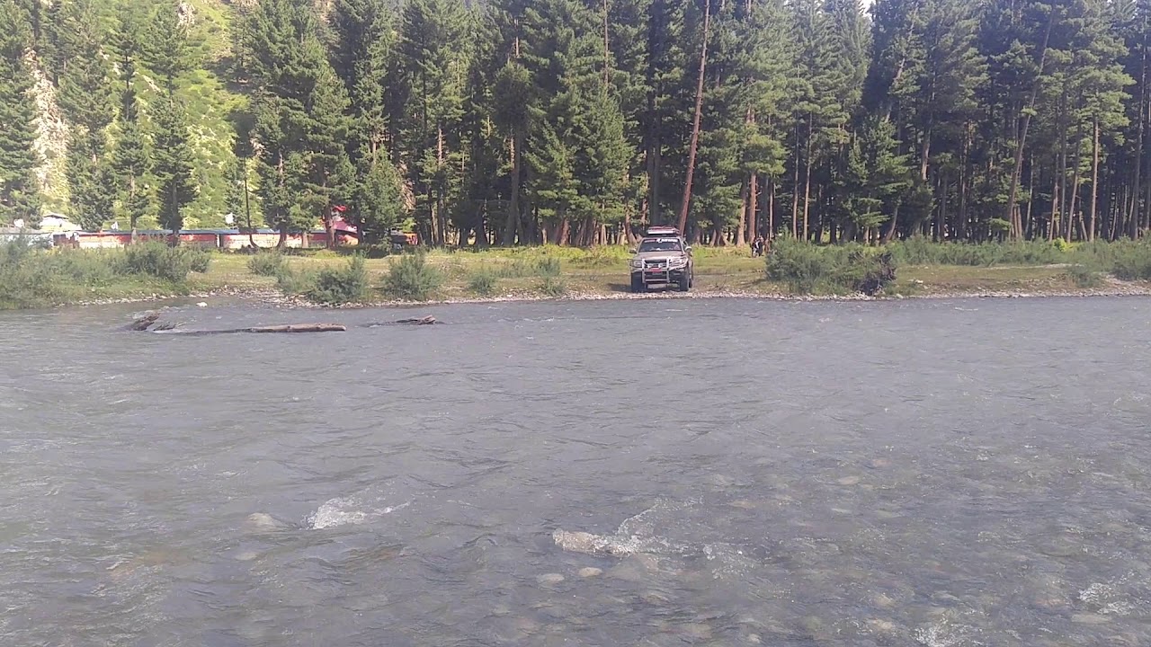 Kumrat river crossing Hilux Tiger