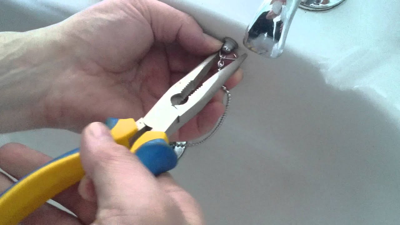sink plug and chain fitting