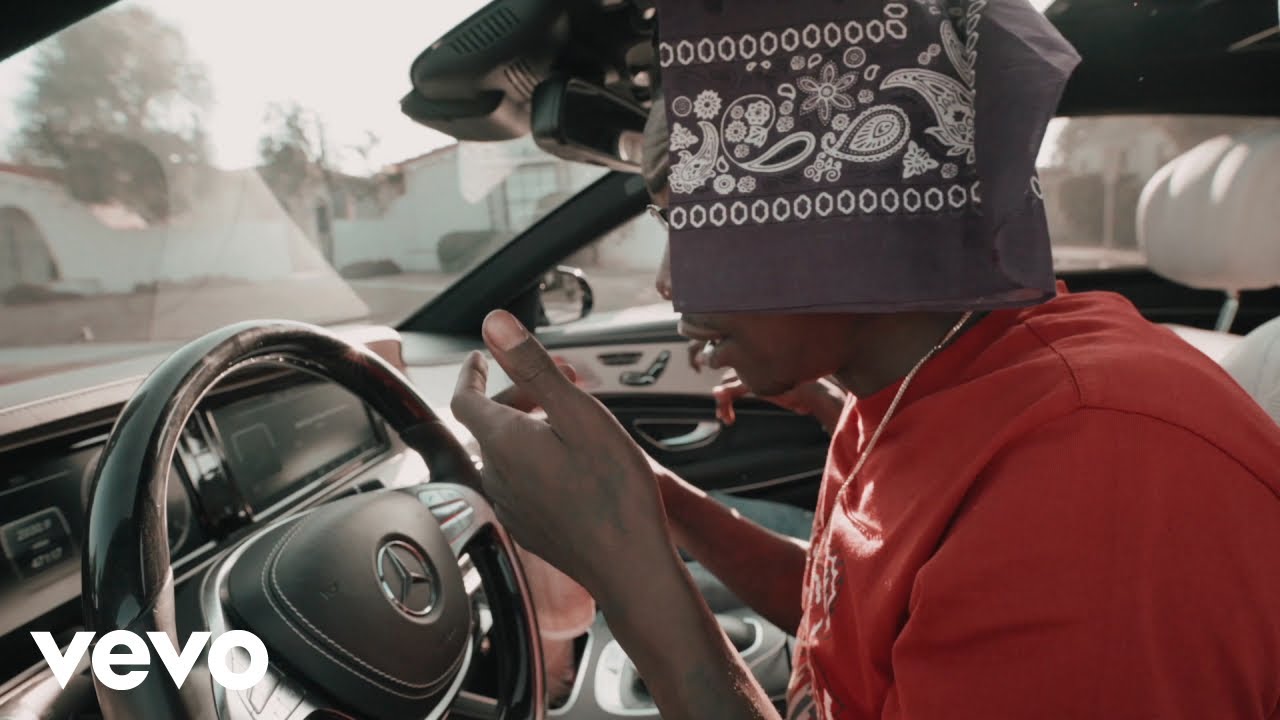 Lil One Hunnet - Ridin In My Benzo
