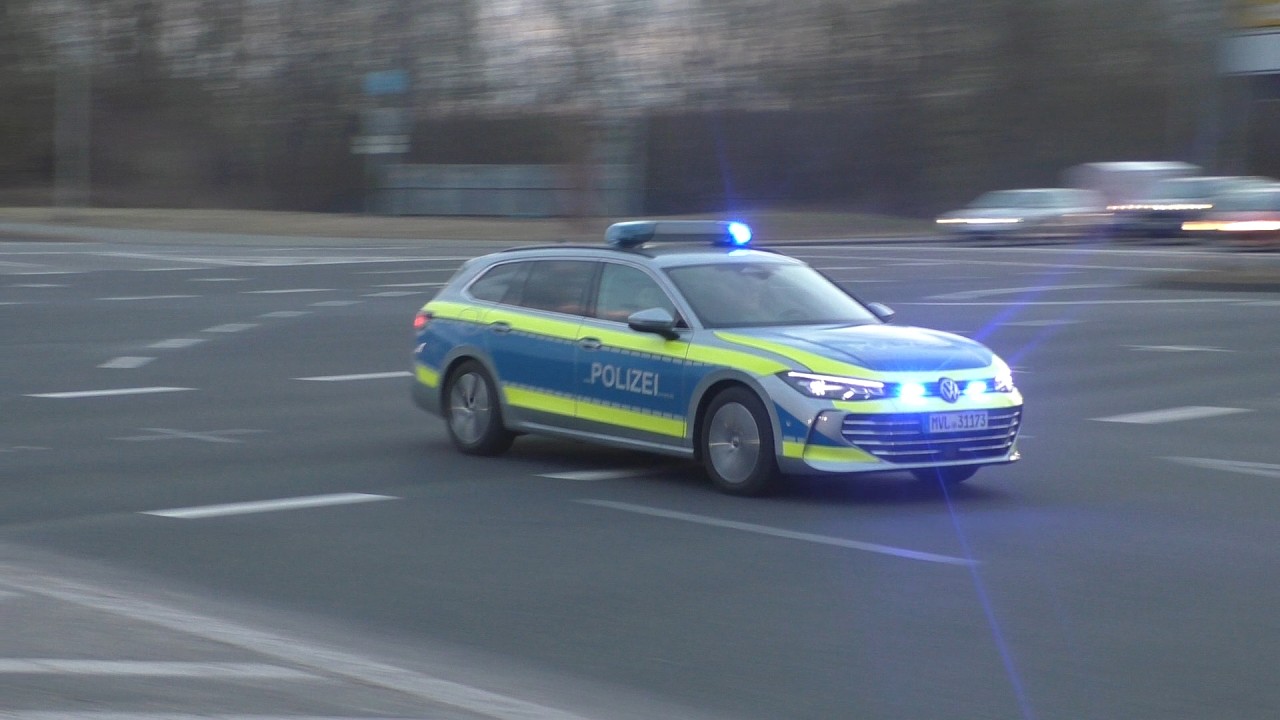 VW Passat B9 - Neue FuStW Generation Polizei M-V PI Schwerin
