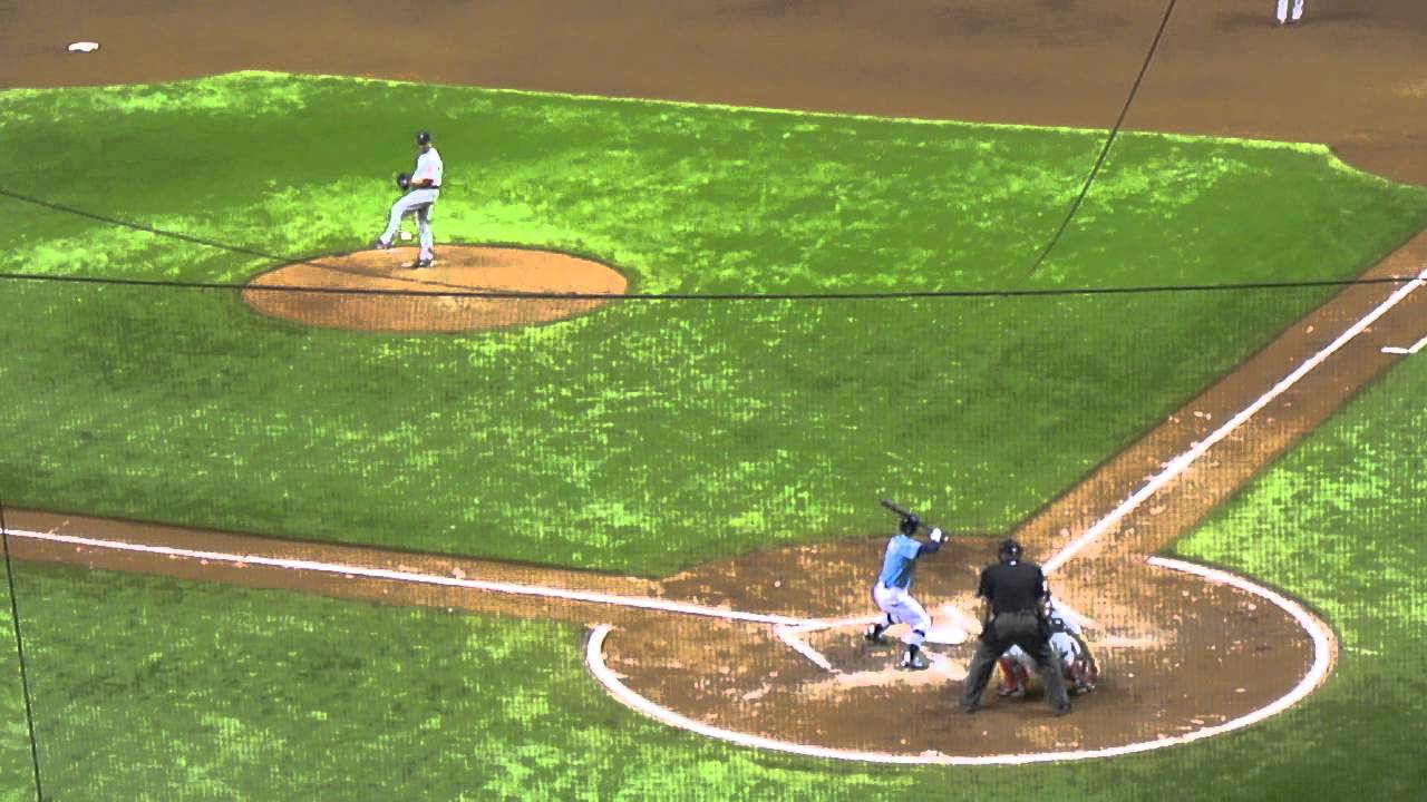 Ball Hits Lights at Tropicana Field and Shatters