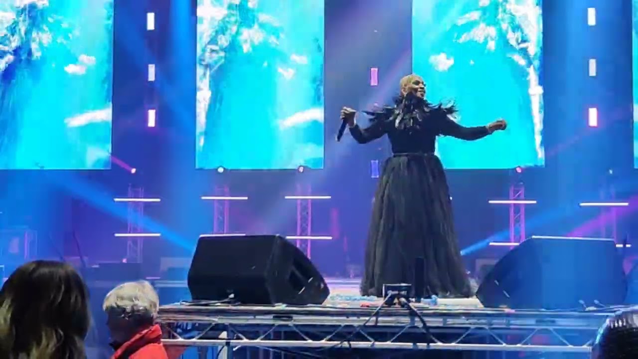 Janice Robinson - Sweetest Day Of May (Biggest 90's Disco 2023) 4K