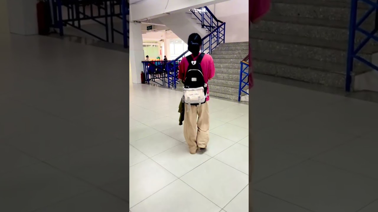 Mong manh trước gió