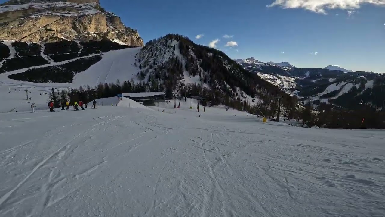 Discesa pista rossa FORCELLES di Colfosco inverno 2024-2025