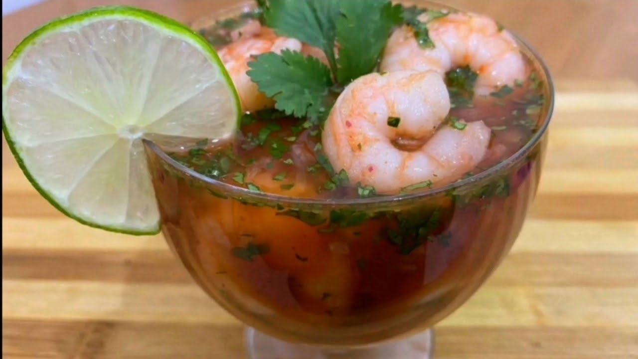 Ceviche de camarónes al estilo colombiano
