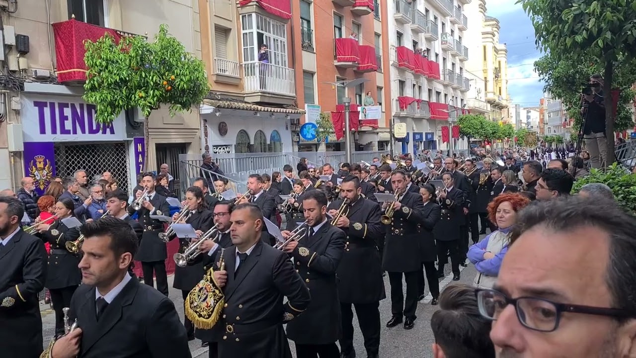 Nazareno de Linares a los sones de CCTT Rosario de Linares [ solo de corneta ]