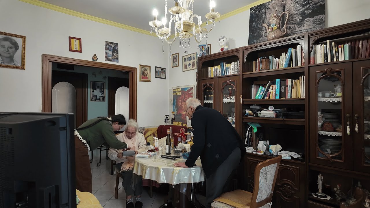 Festeggiamenti in ritardo, assaggio con la nonna e davvero belli!
